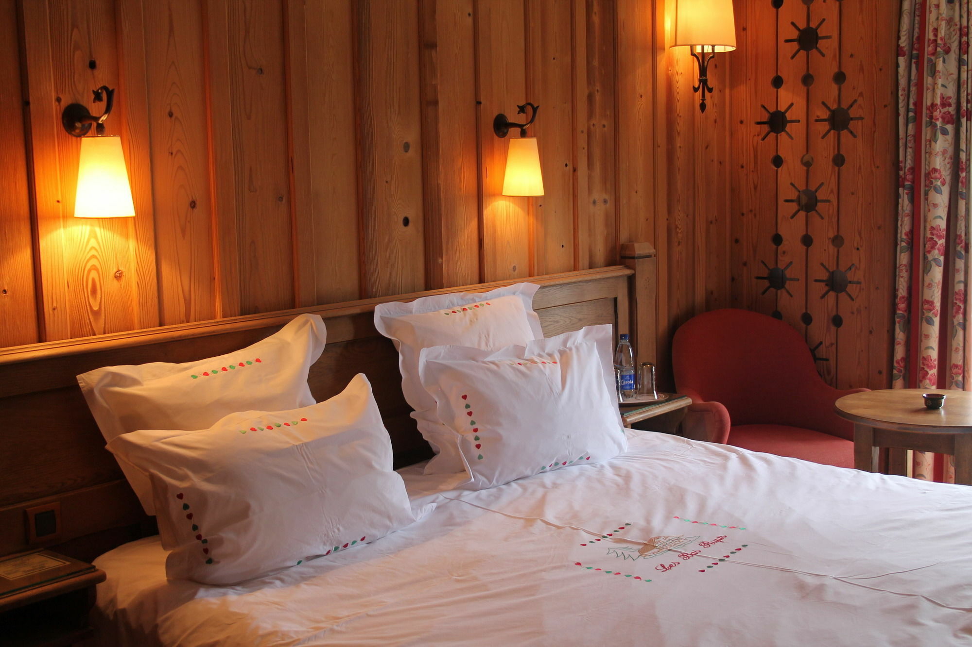 Les Bas-Rupts Hotel Gérardmer Buitenkant foto